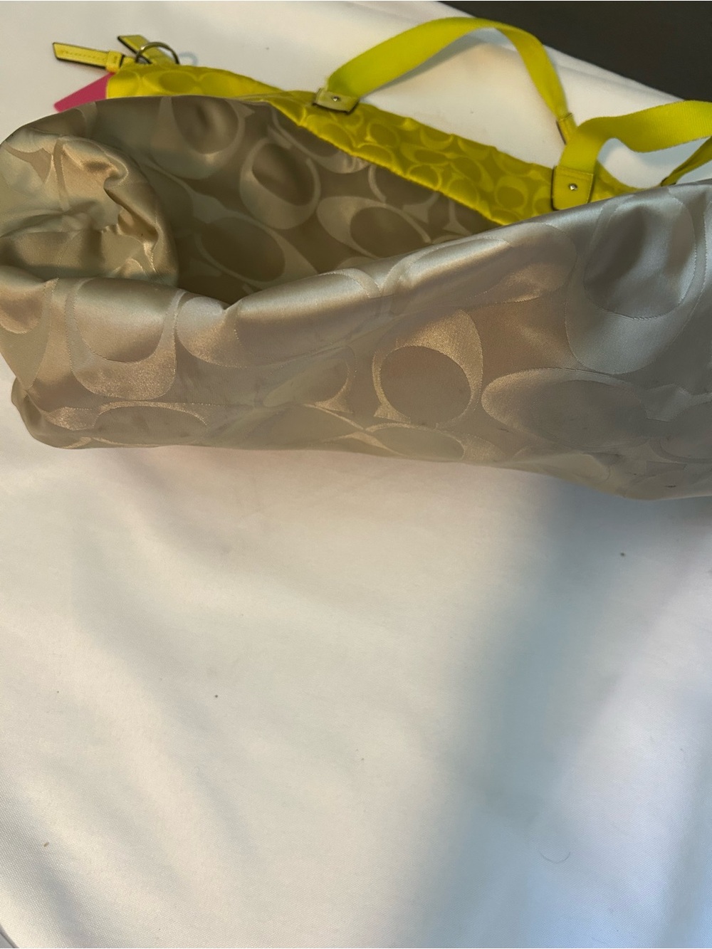 Coach Getaway Weekender Colorblock Signature Nylon Tote in Citrine EUC - Picture 3 of 8